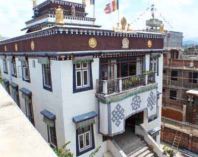 Bodong Tibetan monastery school